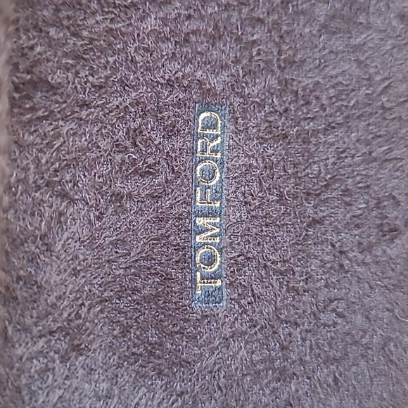 Tom Ford Sunglass Case Women/Men/Unisex Brown Oval Sunglass Holder - Picture 6 of 9